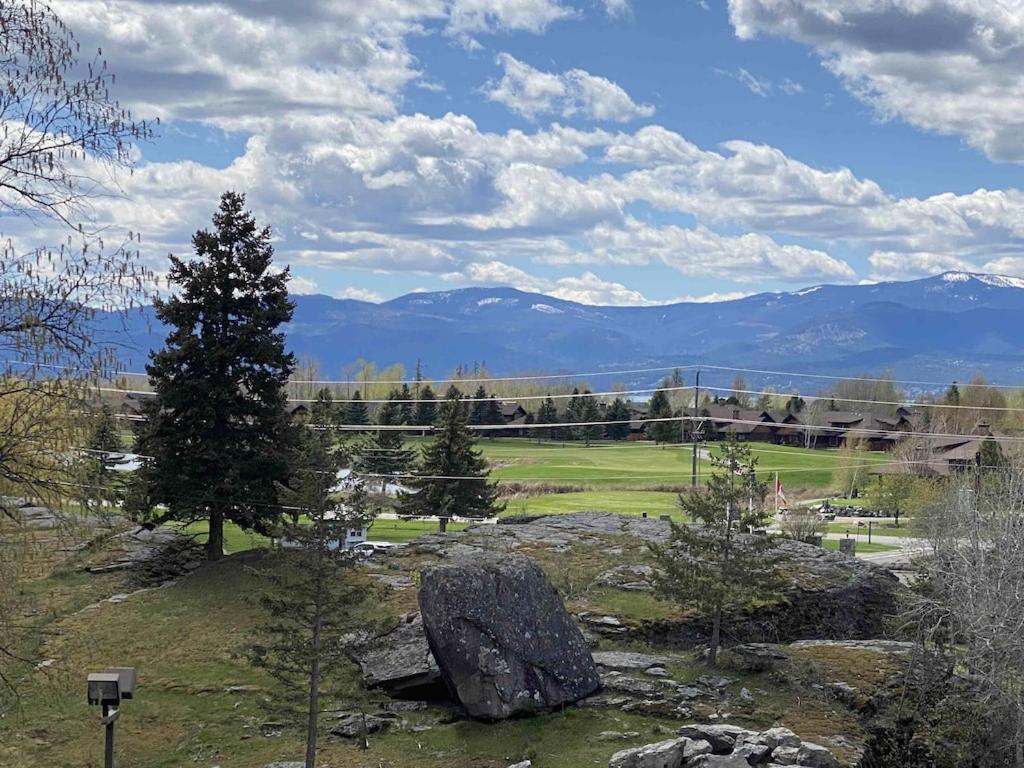 Townhome Next To Clubhouse In Exclusive Eagle Bend - The Glacier Bigfork Kültér fotó